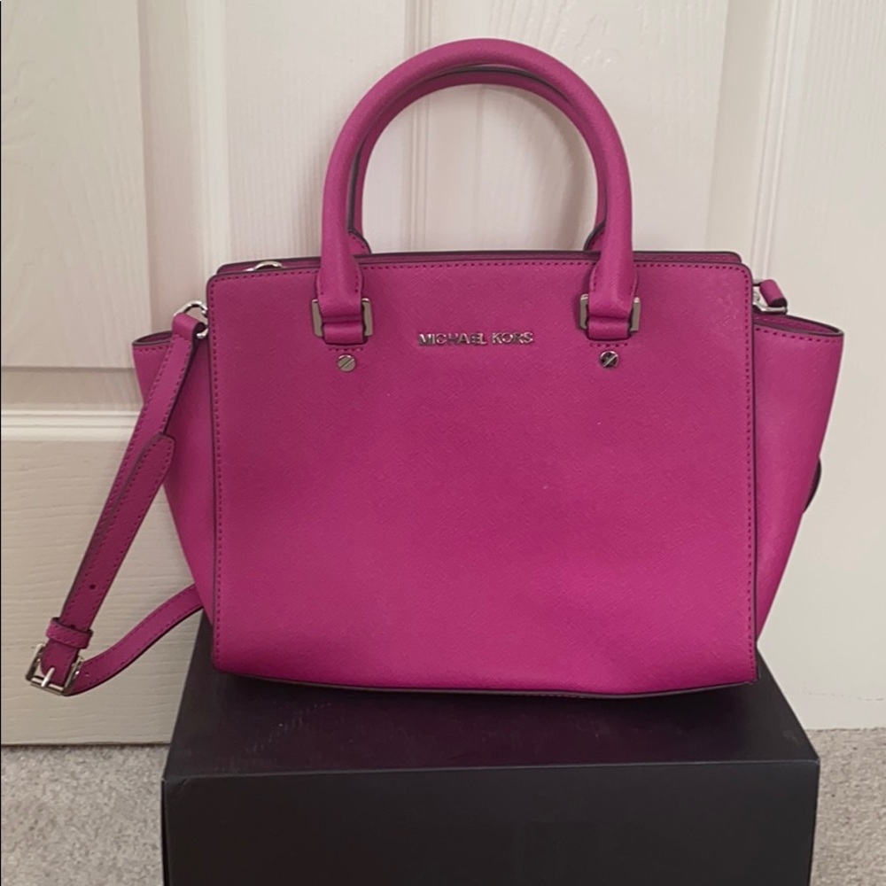 Michael Kors Selma Medium Satchel